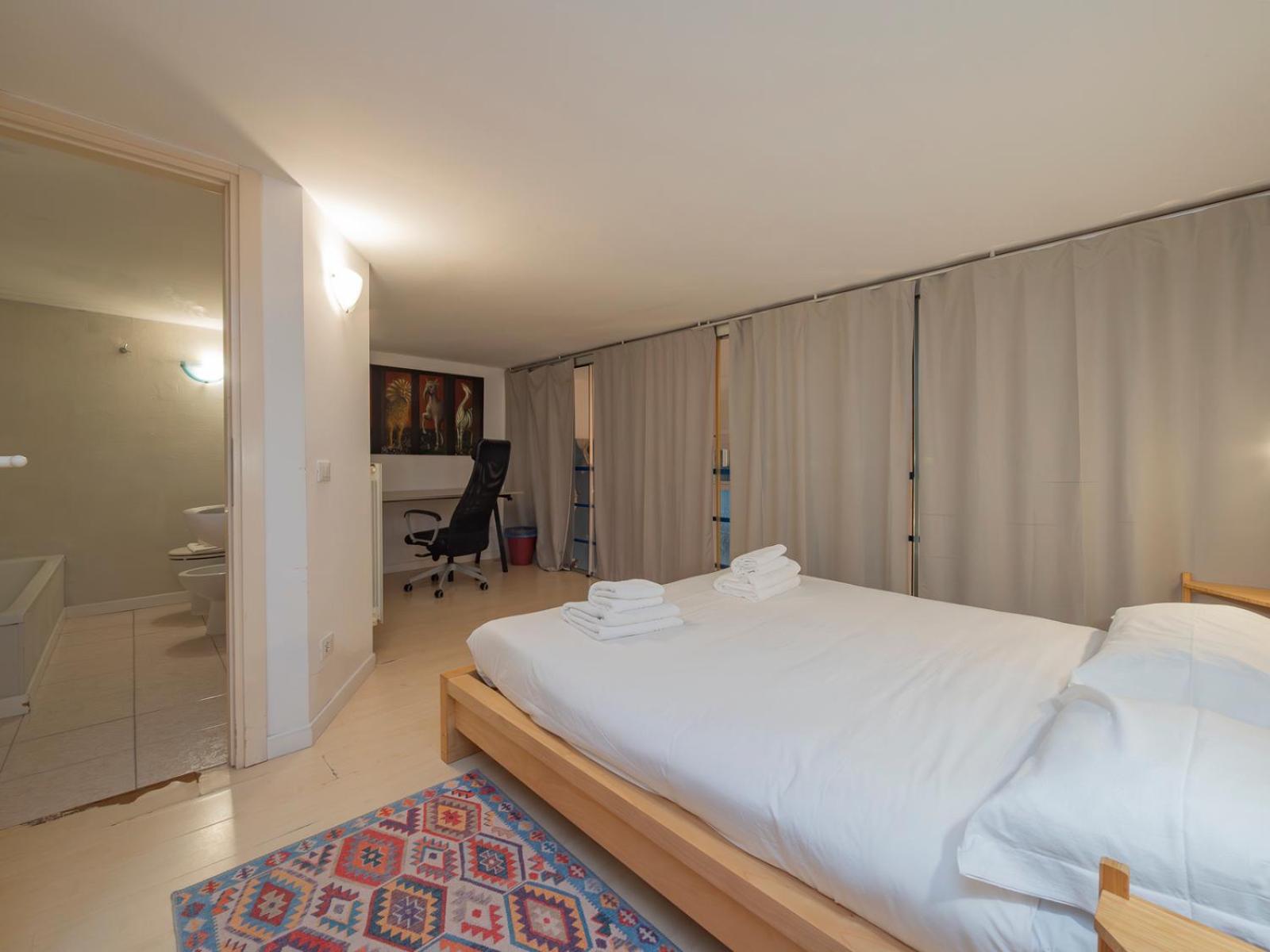 Luxury - Ausonio 16 * Milan
